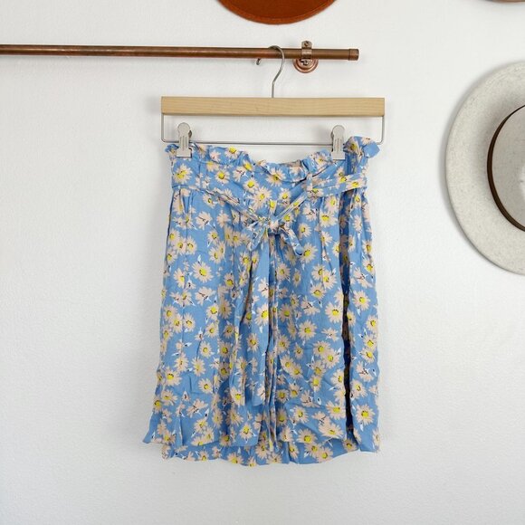 wHO WHAT WEAR Flower Skirt Small - Picture 1 of 2